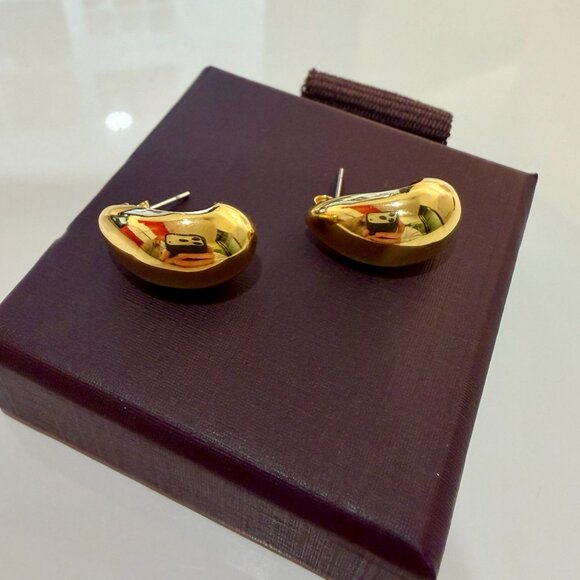 Obakki Split Bean Earrings 18K Gold Plated Brass Handmade Sustainable - Picture 5 of 12